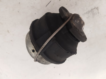 2004 - 2007 Volvo XC70  Estate Bottom Engine Mount 30741397