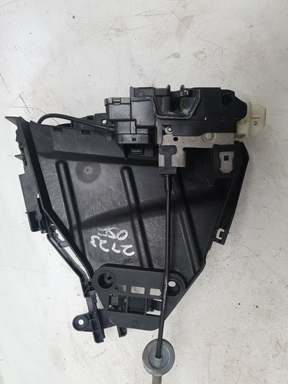 2013 - 2019 Volvo V40 III 525 Hatchback CENTRAL LOCKING MOTOR (FRONT DRIVER SIDE) 31301426