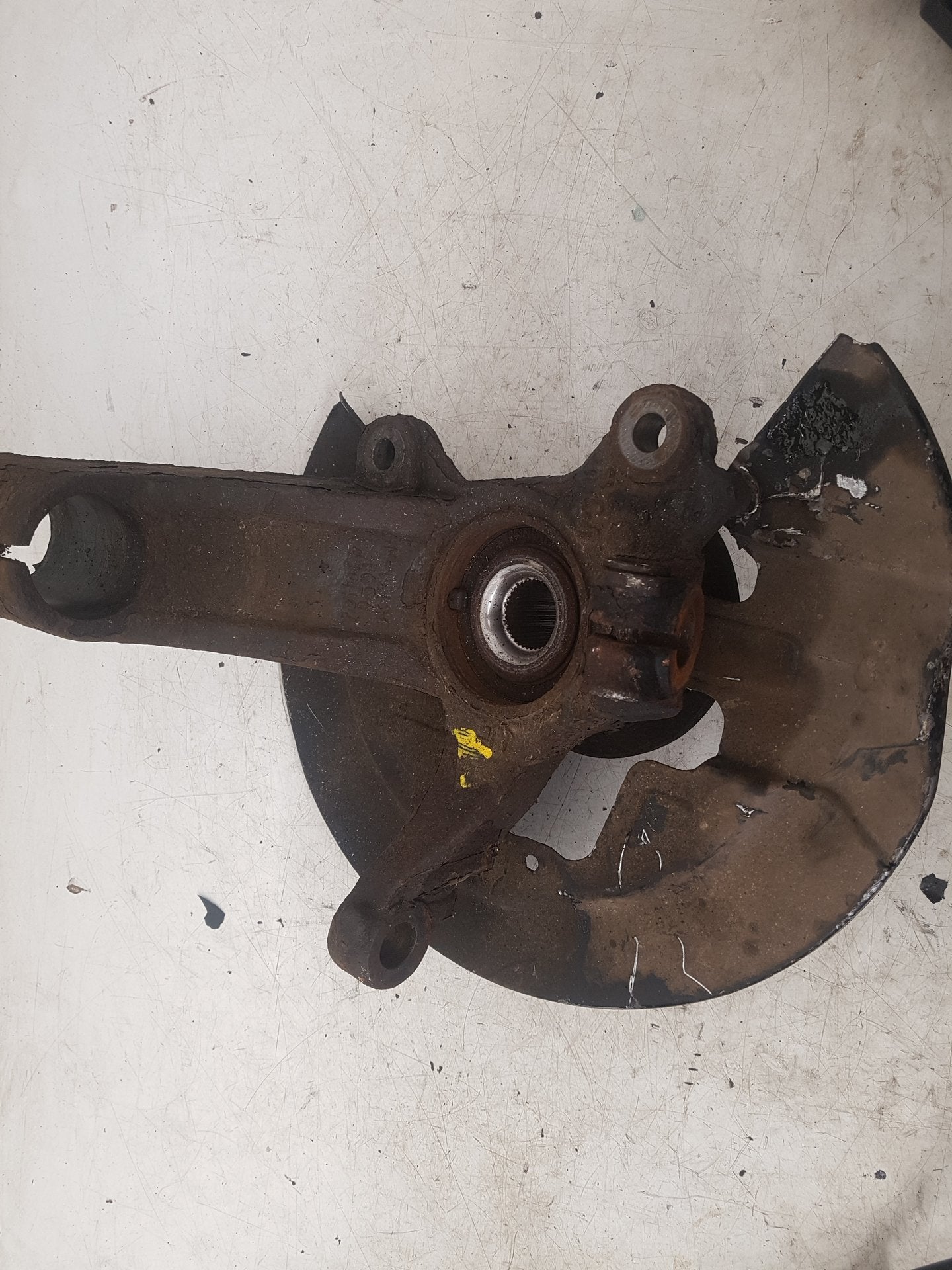 2009 - 2017 Volvo XC60 I 156 Estate Left Front Hub Assembly 7G91-3K171-M