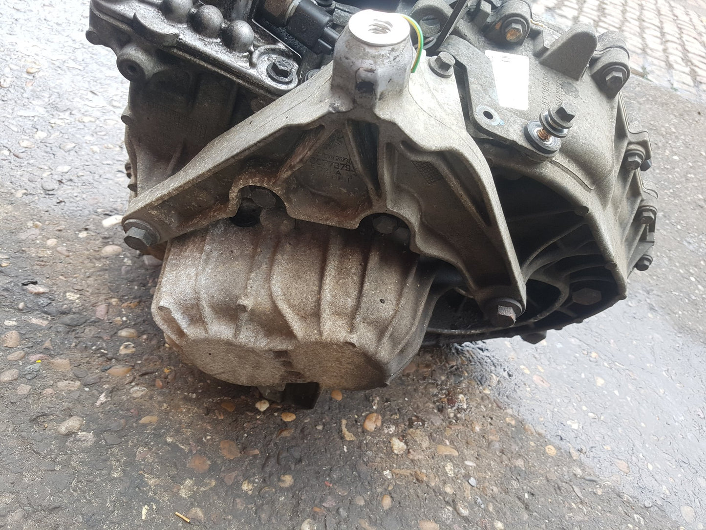 2006 - 2010 Volvo V50  Estate Manual Gearbox 9482377