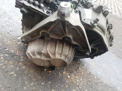 2006 - 2010 Volvo V50  Estate Manual Gearbox 9482377