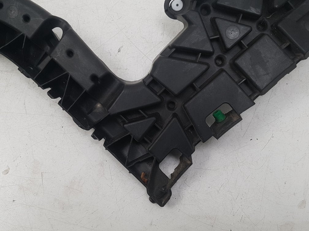 2019 - 2021 Volvo XC40 536 Estate BUMPER BRACKET (PASSENGER SIDE REAR) 31455674