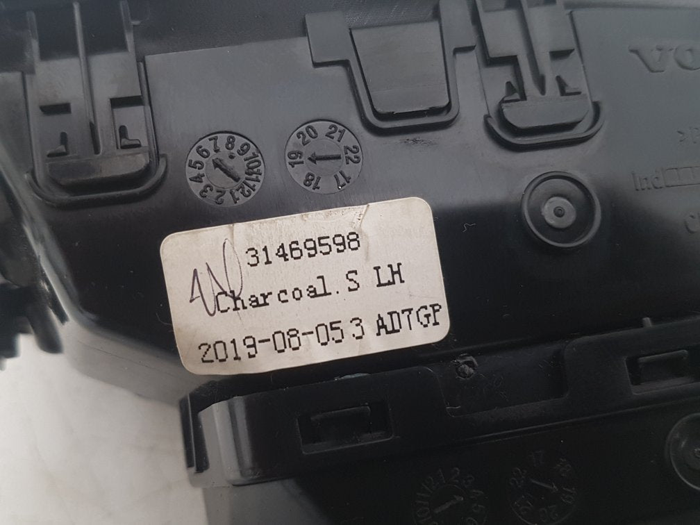 2019 - 2021 Volvo XC40 536 Estate AIR VENT (PASSENGER SIDE FRONT) 31469598