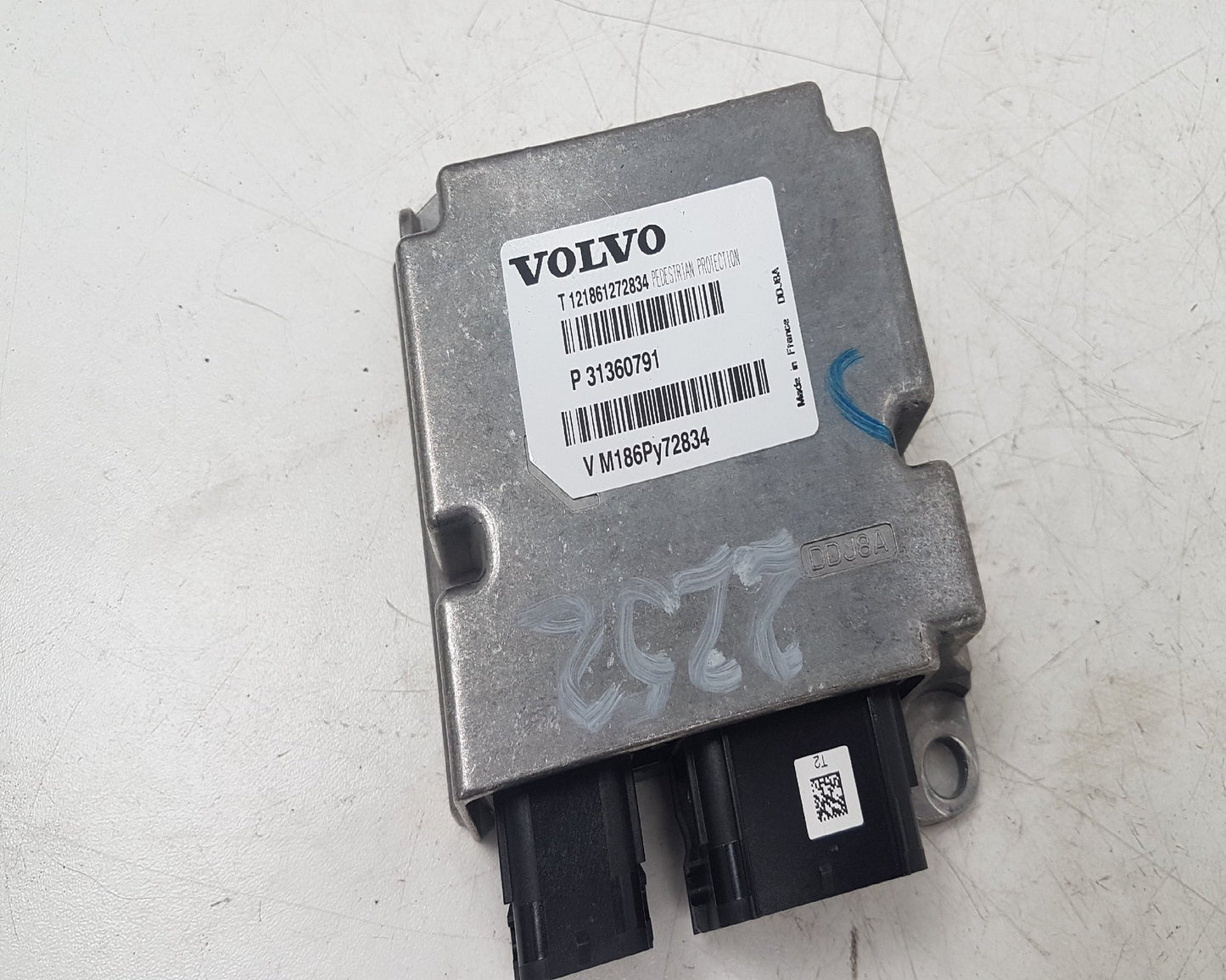 2012 - 2016 Volvo V40  Hatchback PEDESTRIAN AIRBAG SG ECU CONTROL UNIT 31360791