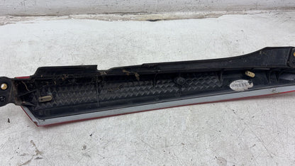 2007 - 2014 Volvo XC90  Estate PASSENGER REAR REFLECTOR 30698141