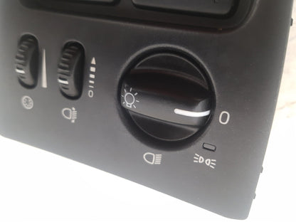 2011 - 2014 Volvo XC90  Estate Headlight Switch 31334998