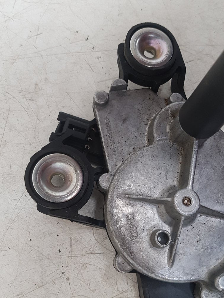 2010 - 2014 Volvo V60  Estate Rear Wiper Motor 0390201884