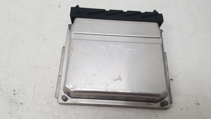 2001 - 2010 Volvo S60  Saloon Engine ECU 08677708A