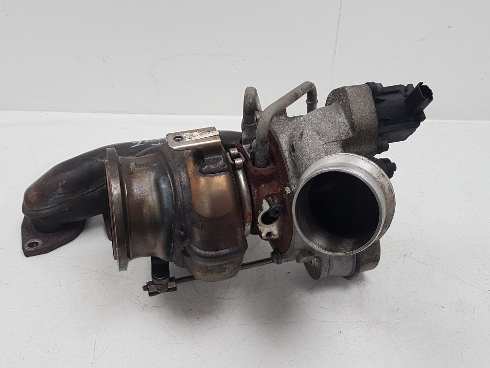 2015 - 2019 Volvo V40 Cross Country  Hatchback Turbo Exhaust Manifold 31441692