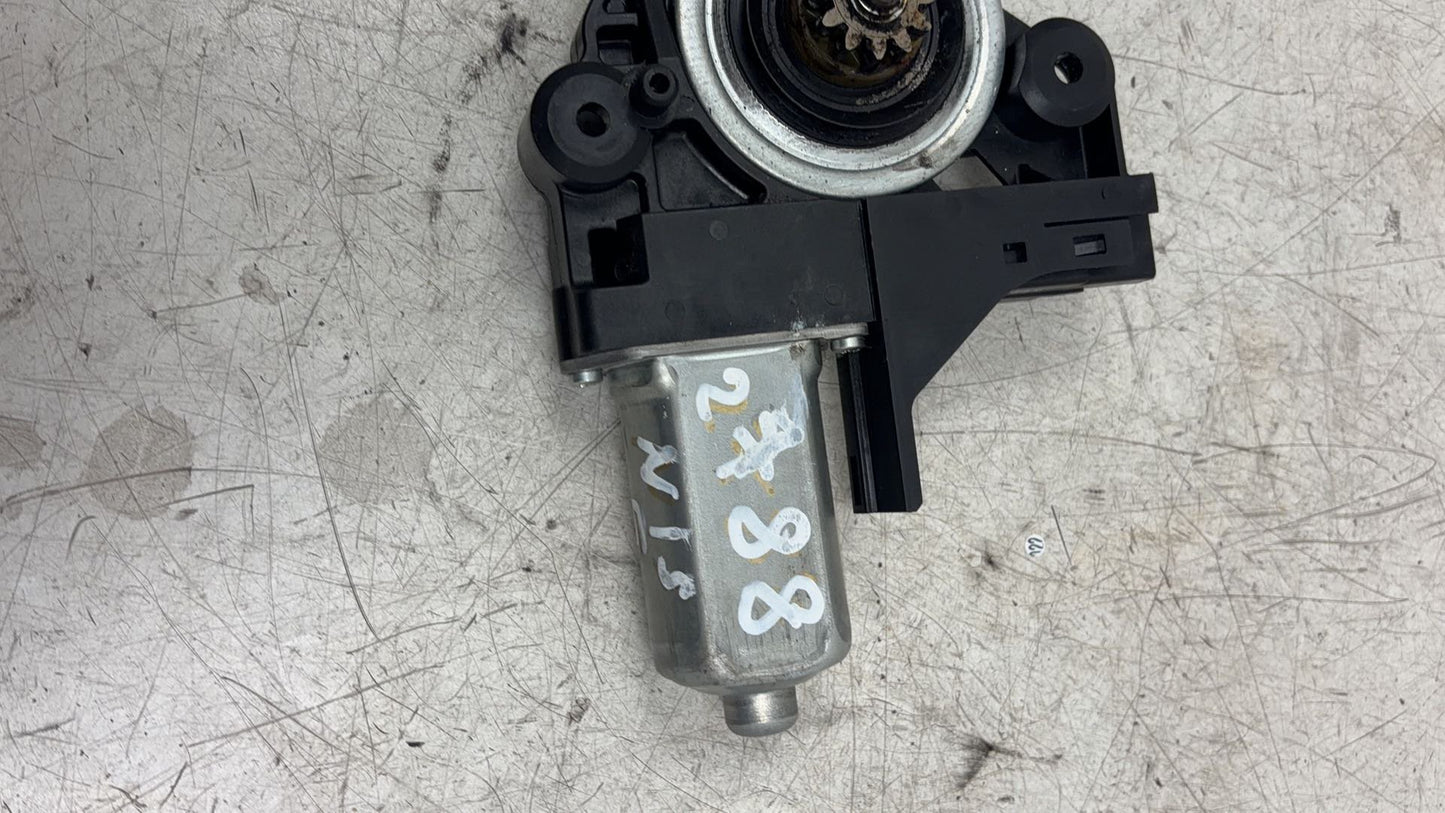 2008 - 2011 Volvo V70  Estate WINDOW REG MOTOR 970713-101