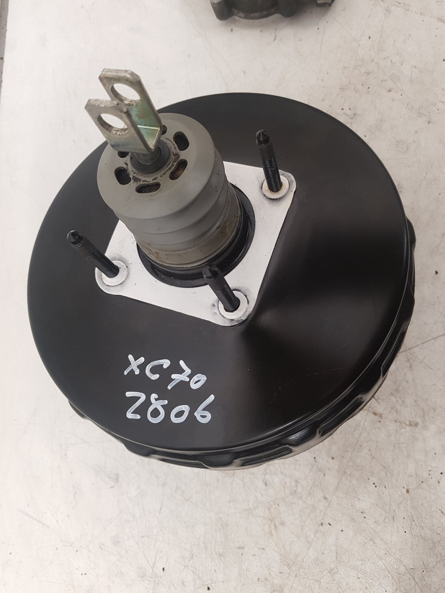 2010 Volvo XC70  Estate Brake Booster 31274701