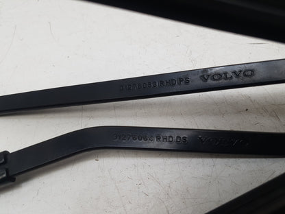 2013 - 2019 Volvo V40 III 525 Hatchback FRONT WIPER ARMS (PAIR) 31276063