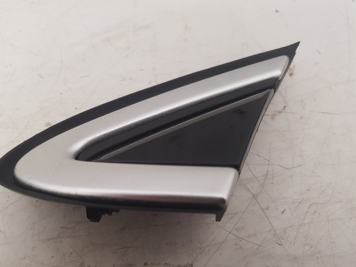 2012 - 2016 Volvo V40  Hatchback MIRROR TRIM (PASSENEGER SIDE) 31349229
