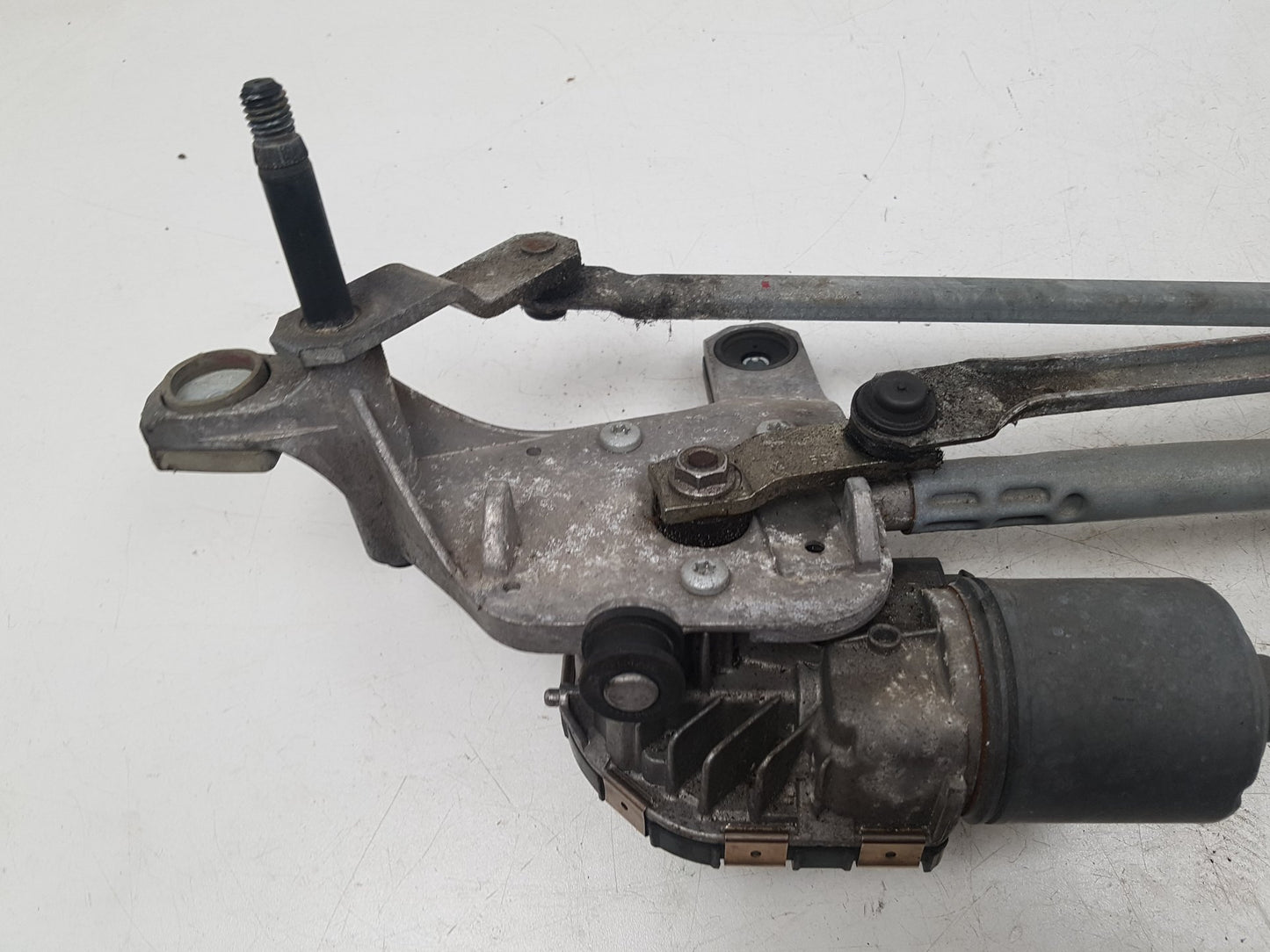 2008 - 2013 Volvo XC60 I 156 Estate WIPER MOTOR (FRONT) & LINKAGE 3397020953