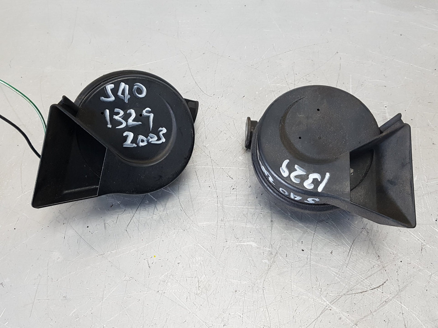 1999 - 2003 Volvo S40  Saloon Horn