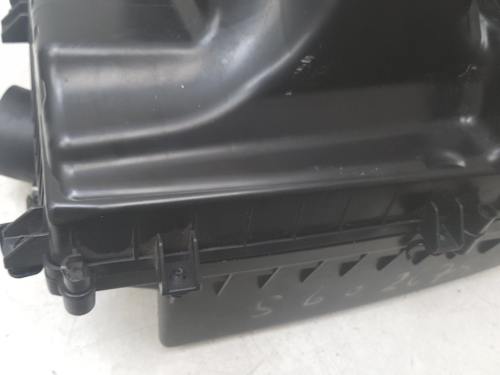 2015 Volvo S60  Saloon Air Filter Box 2991844