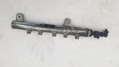 2005 - 2011 Saab 9-3  Estate Injection Rail 0445214095