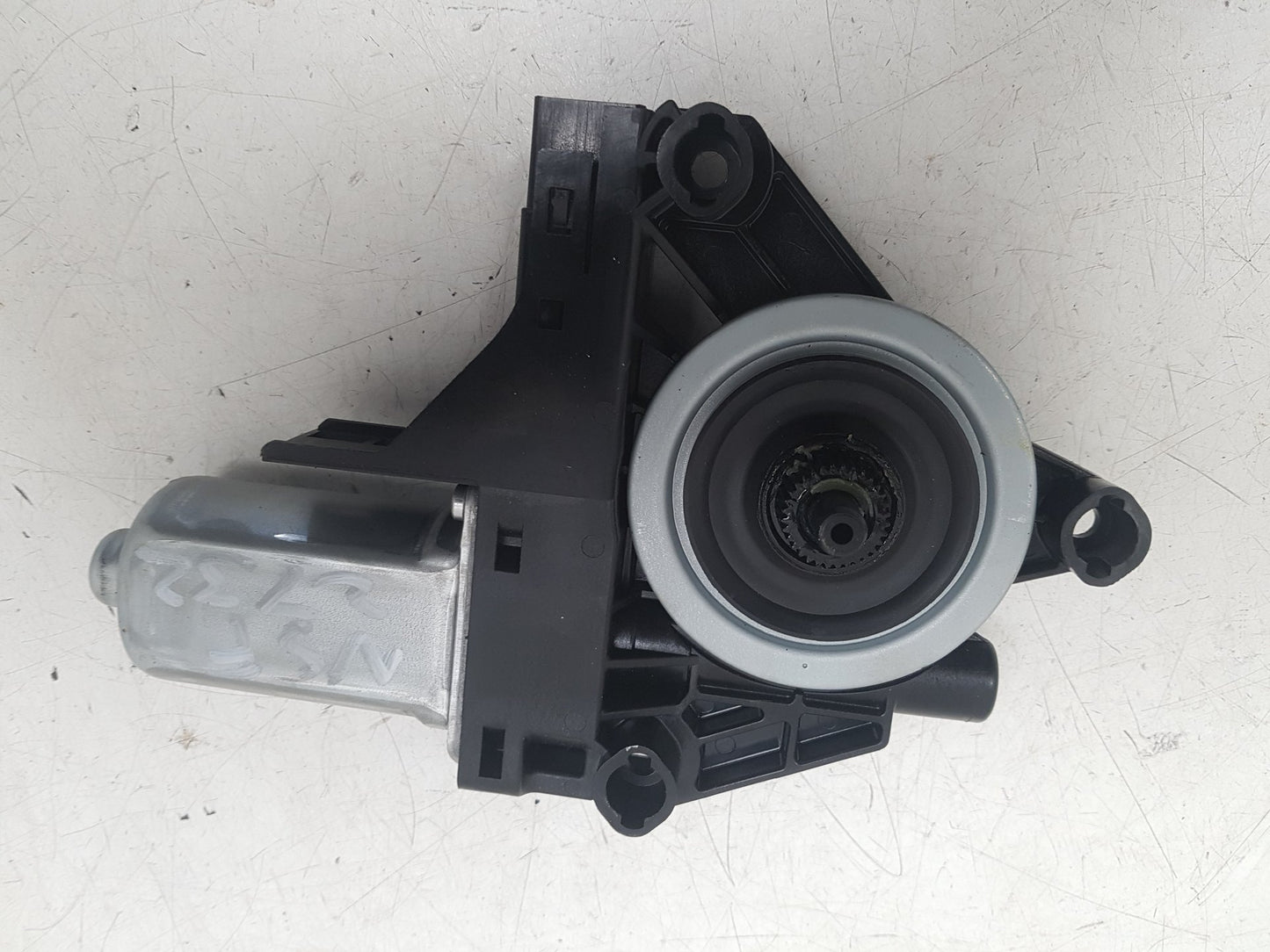2015 Volvo S60  Saloon WINDOW REG MOTOR (PASSENGER SIDE FRONT) 966268-103