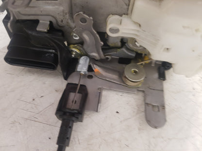 2013 - 2016 Volvo V40 III 525 Hatchback Left Front Central Locking Solenoid 31301425