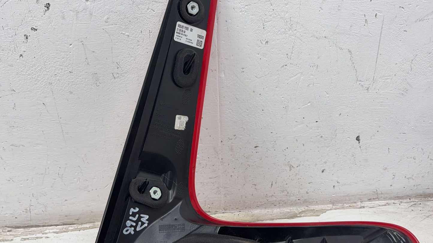 2012 - 2015 Volvo V40  Hatchback Left Taillight 31395844