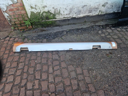 2010 - 2015 Volvo S60   Right Side Skirt BRONZE 704