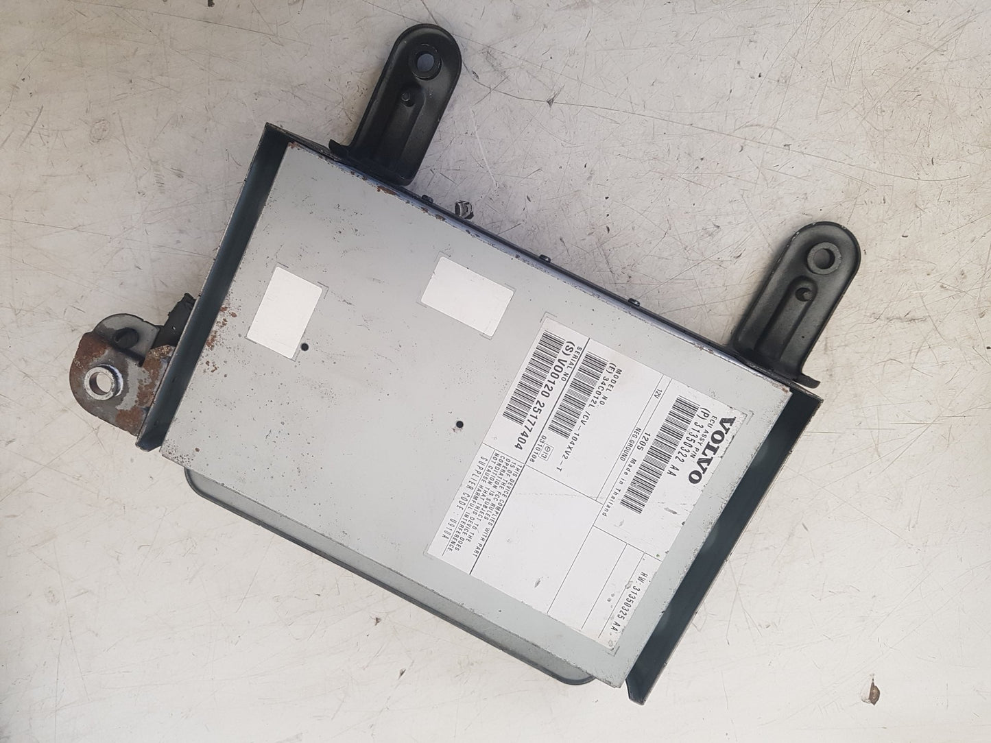 2010 - 2016 Volvo V60   Amplifier 31350322