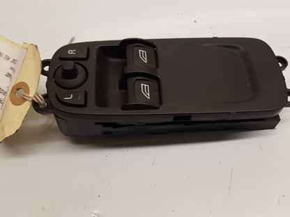 2006 - 2009 Volvo C30  Hatchback Right Front Window Switch 30773208