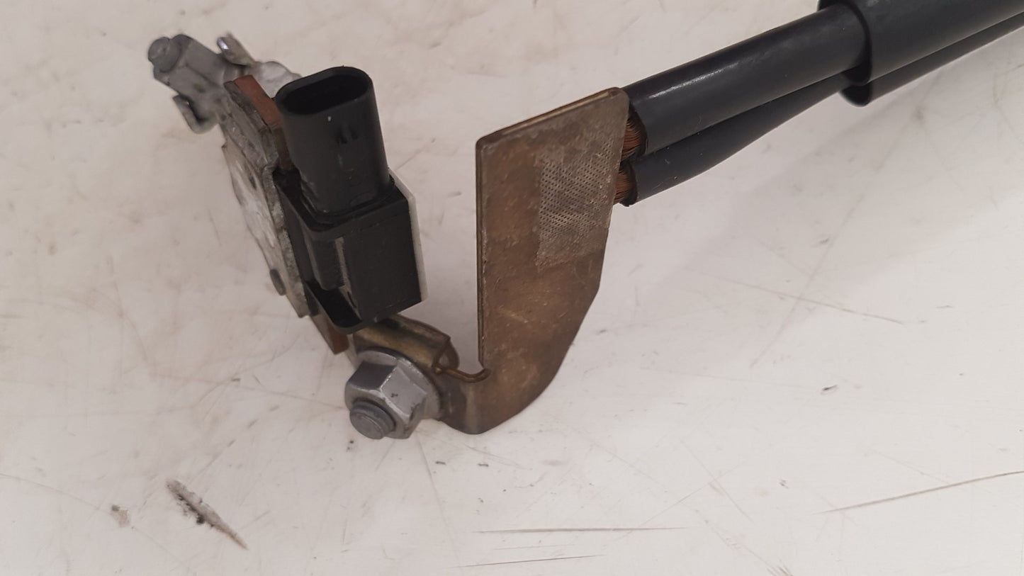 2015 - 2019 Volvo V40 Cross Country  Hatchback BATTERY LEAD (GROUND) 31473765