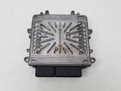 2005 - 2012 Volvo XC90  Estate Engine ECU 30729826A