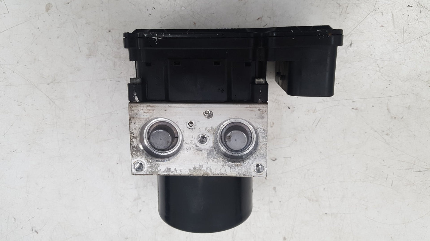 2010 - 2014 Volvo XC60  Estate ABS Pump/Modulator 31329139
