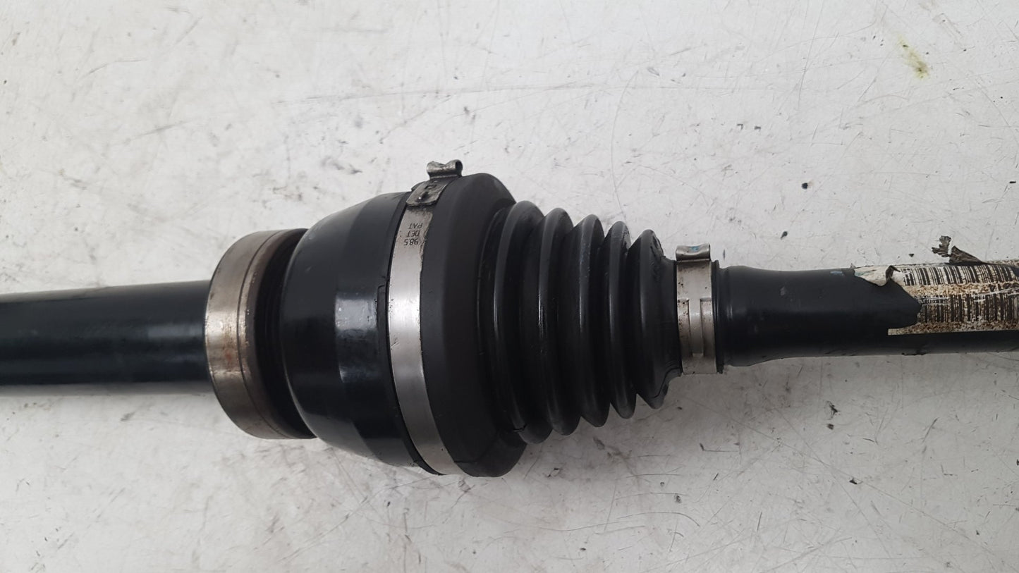 2005 Volvo V70  Estate DRIVESHAFT - DRIVER FRONT (MANUAL) 9181256