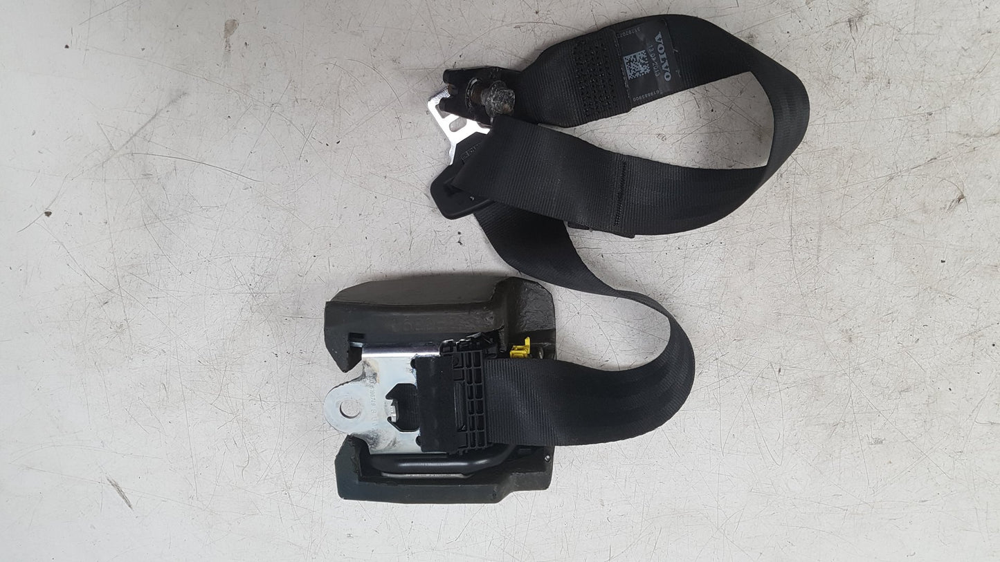 2013 Volvo V40  Hatchback Left Rear Seat Belt 31292072