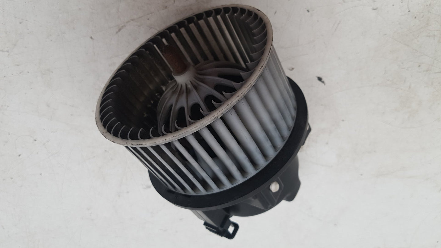 2010 - 2014 Volvo XC60  Estate Blower Motor 6G9N-18D419-AA