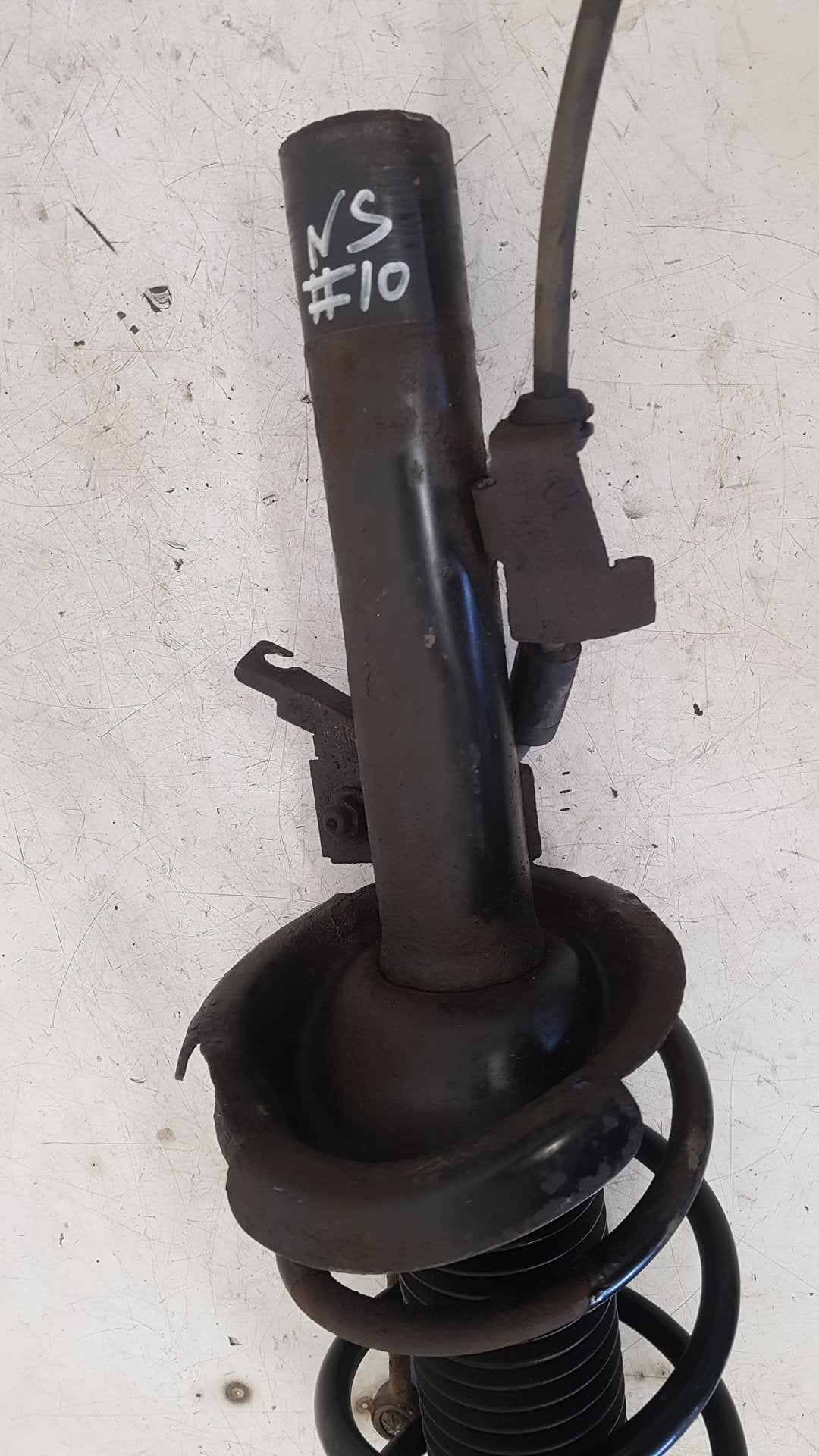 2006 - 2013 Volvo C70 II 542 Convertible Front Left Suspension Assembly