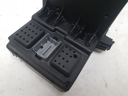 2000 - 2007 Volvo XC70  Estate CENTRAL ELECTRONIC MODULE (CEM) 30765646