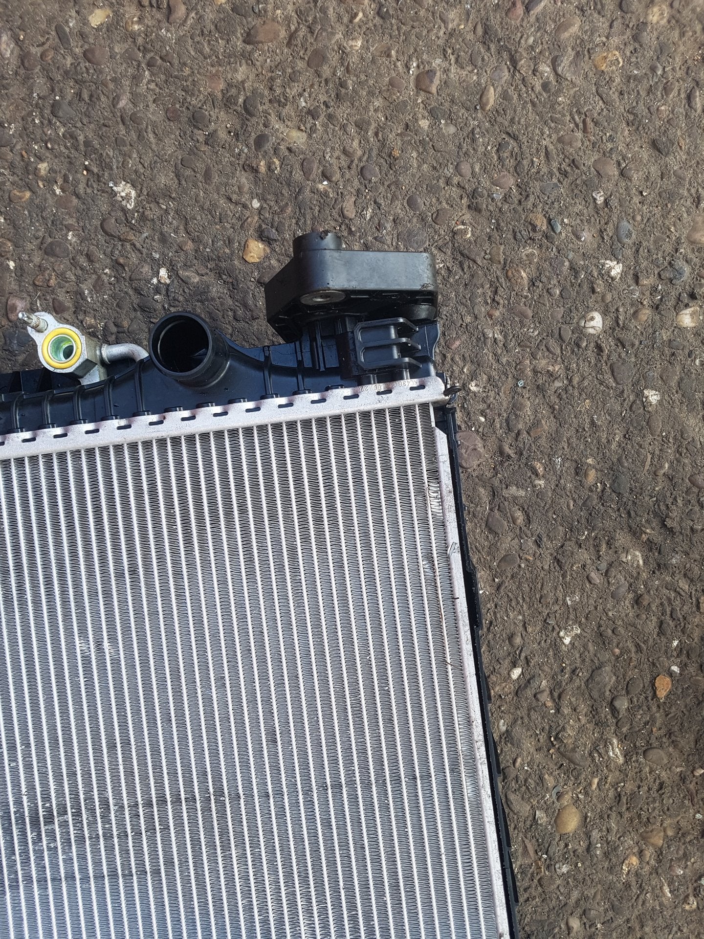 2017 - 2025 Volvo V90 235, 236 Estate RADIATOR (AUTOMATIC)  (A/C CAR) 32339866