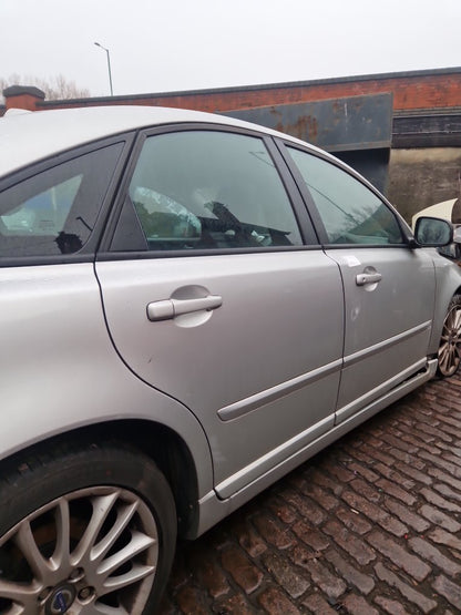 2008 - 2012 Volvo S40  Saloon DOOR - (REAR DRIVER SIDE) 31335462