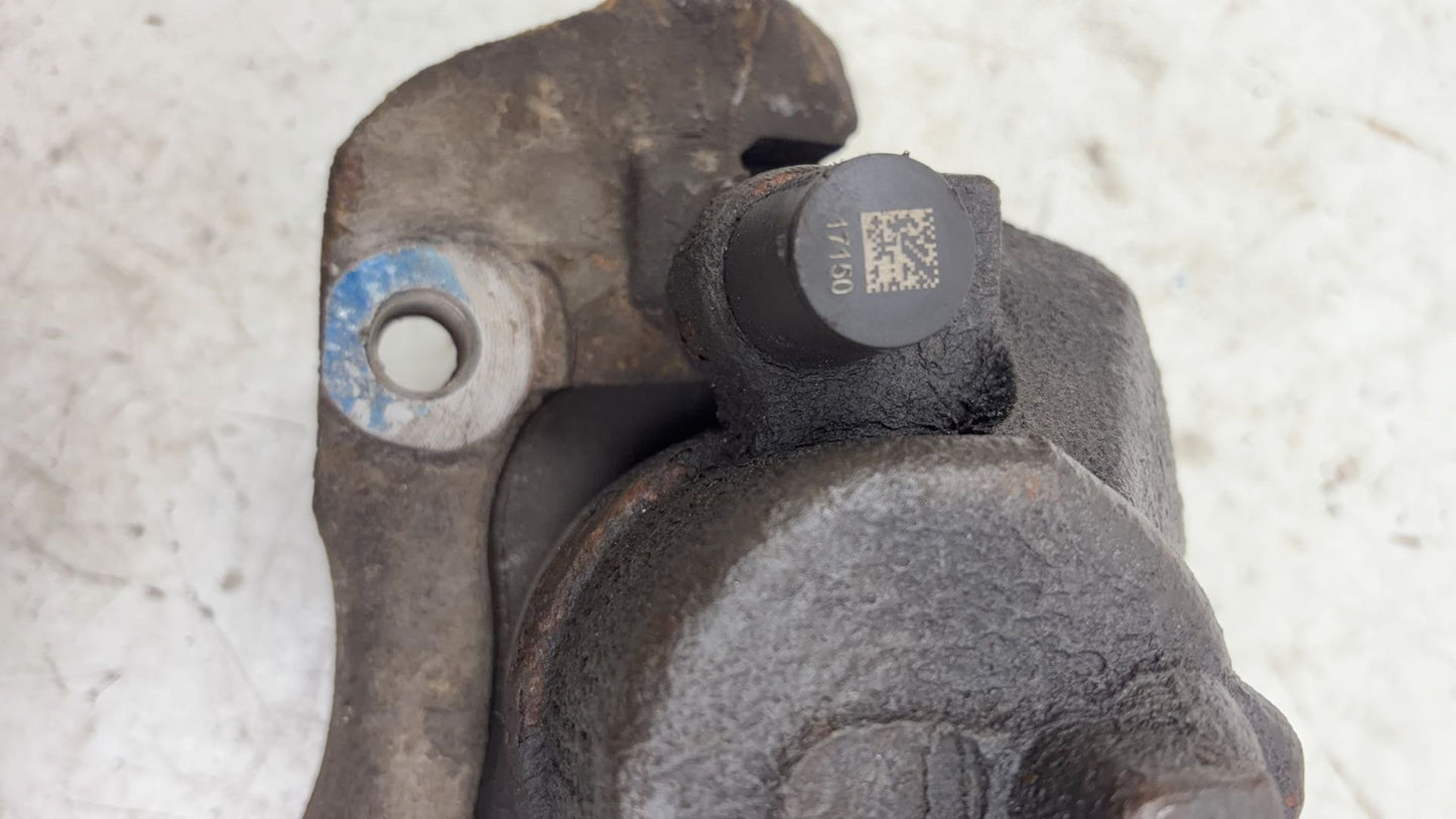 2013 - 2016 Volvo V40 III 525 Hatchback Right Front Caliper 31341487