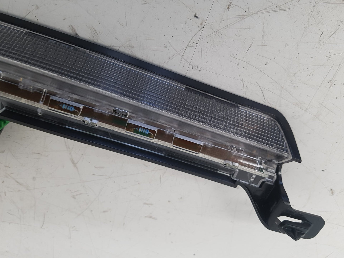 2001 - 2008 Volvo V70  Estate High Level Stoplight 8658948