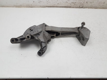 2012 - 2016 Volvo V40 Cross Country  Hatchback Engine Mount 31359638