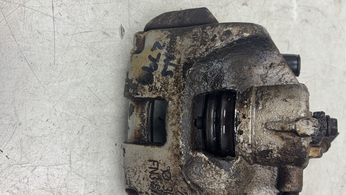 2010  9-3 Turbo Edition Tid E4 4 Dohc  Saloon Left Front Caliper