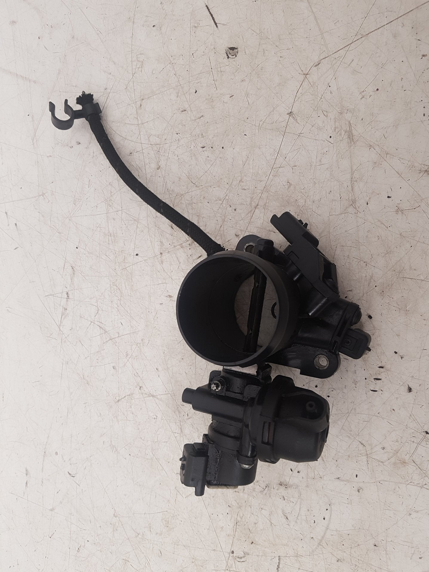 2008 - 2016 Volvo V70  Estate Throttle Body 6G9Q-9E926-AE