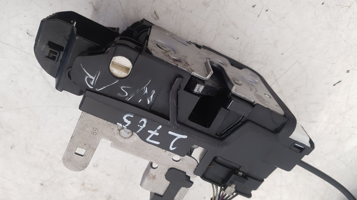 2014 Volvo V40  Hatchback Left Rear Door Lock Actuator 31440393