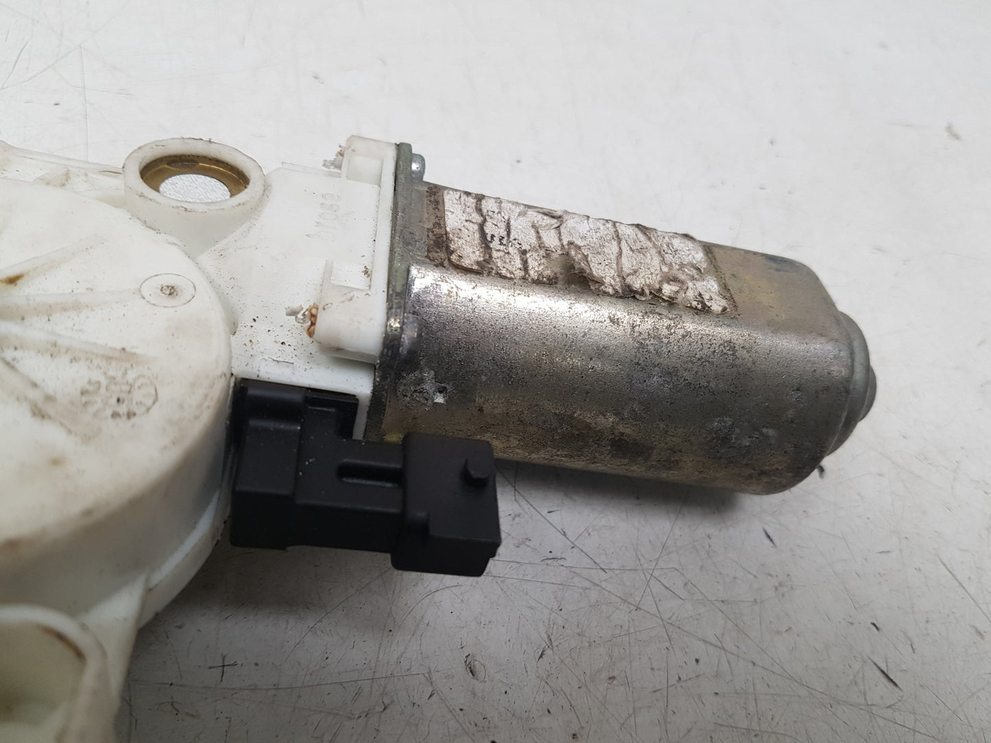 2003 - 2006 Saab 9-3  Estate WINDOW REG MOTOR (PASSENGER SIDE REAR) 12788913
