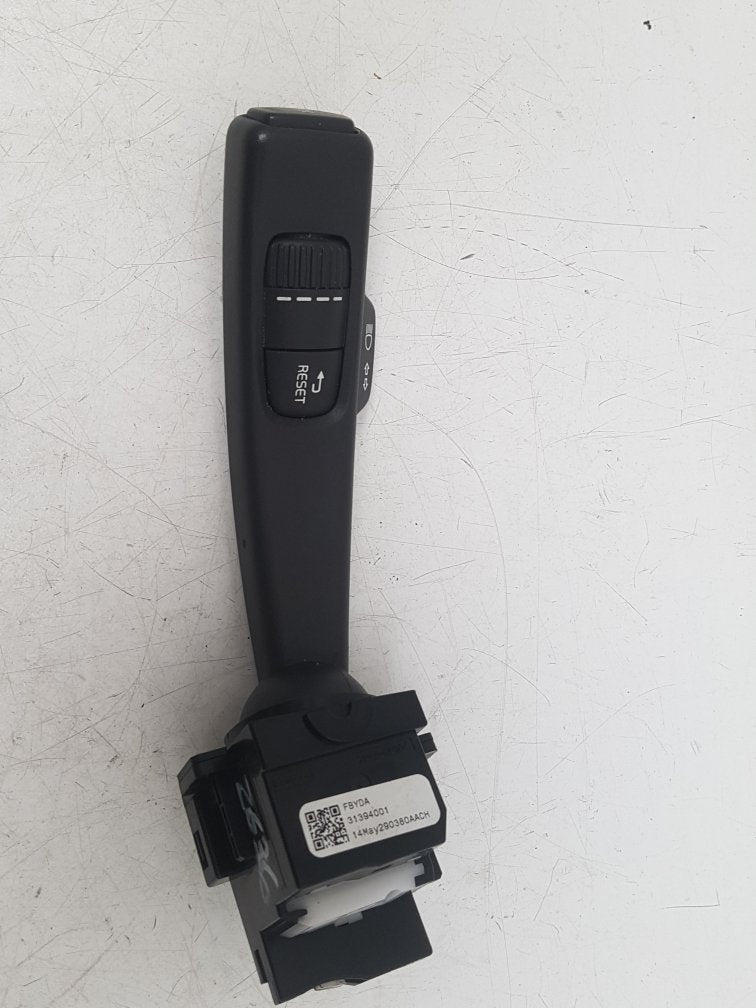 2013 - 2015 Volvo V60  Estate Indicator Stalk 31394001