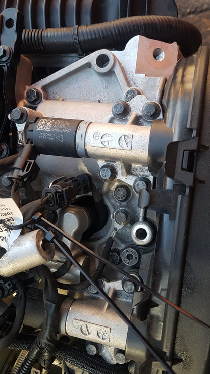 2015 - 2019 Volvo V40 Cross Country  Hatchback Engine B4154T2