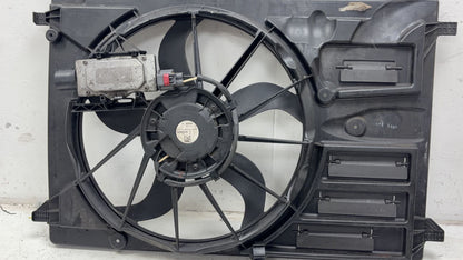2013 - 2016 Volvo V40 III 525 Hatchback A/C Fan Motor 31319166