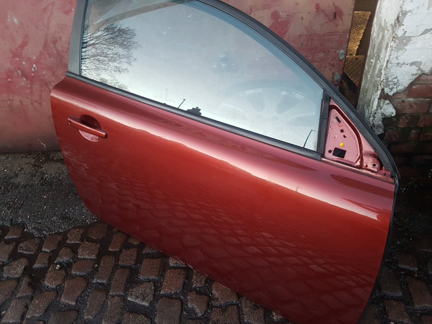 2006 - 2012 Volvo C30  Hatchback DOOR - BARE (FRONT DRIVER SIDE)