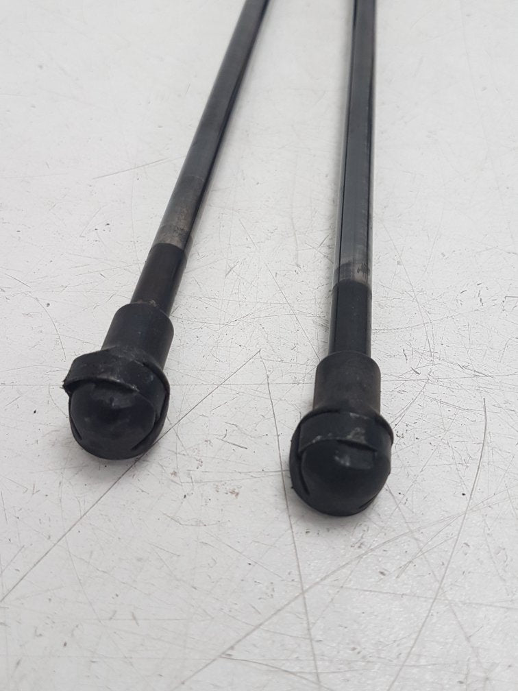 2005 - 2010 Volvo XC90  Estate TAILGATE STRUTS/RAMS - PAIR 30634580