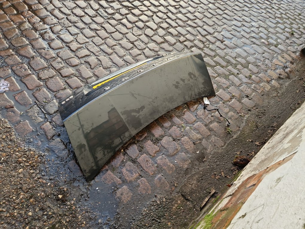 2004 - 2010 Volvo S40  Saloon Bootlid